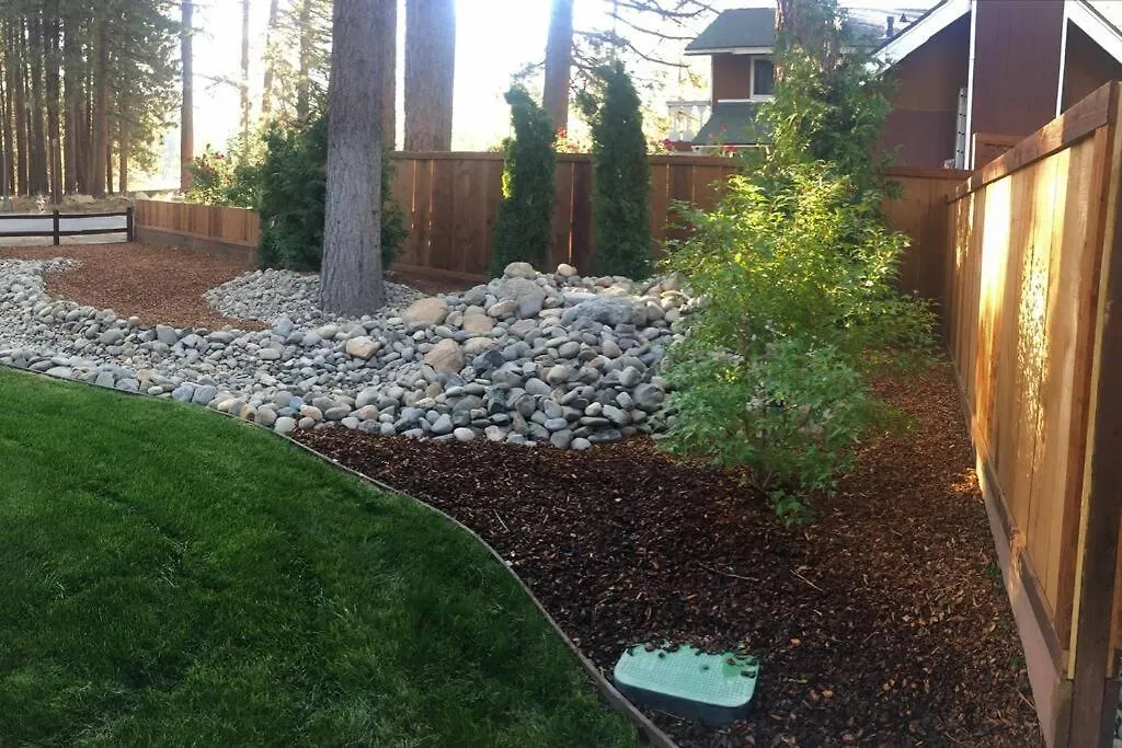 Luxury Single Level, Great Location, Hot Tub, Arcade Villa South Lake Tahoe 0*,  Amerikai Egyesült Államok