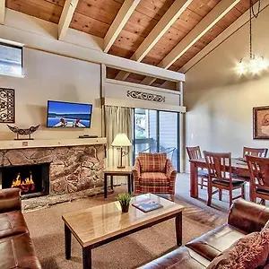 Holiday home South Tahoe - Steps To & Close To Heavenly, South Lake Tahoe